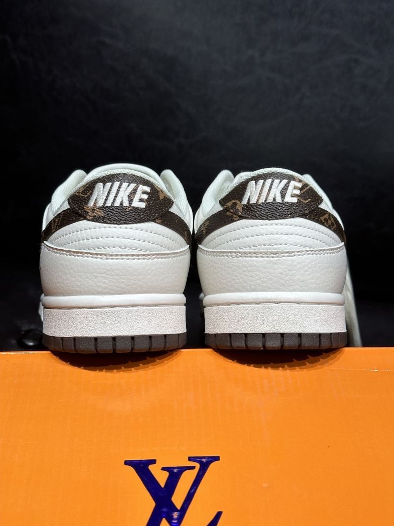 Nike Dunk Shoes